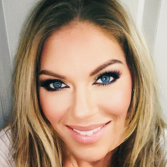 Meet your Posher, Autumn - Picture 1 of 1